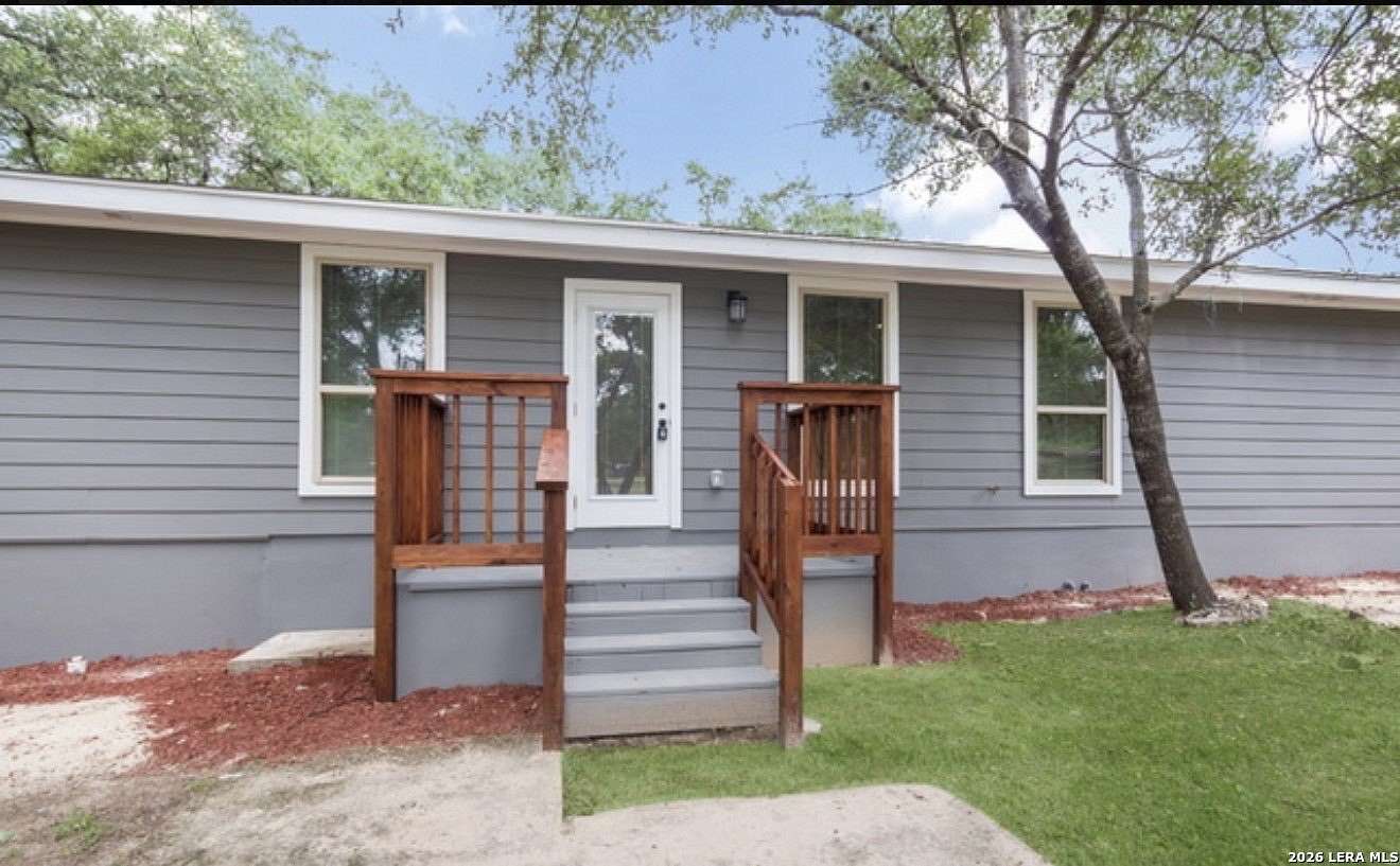 1.5 Acres of Land with Home for Sale in San Antonio, Texas