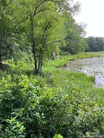 35.2 Acres of Agricultural & Residential Land for Sale in Plymouth, Connecticut
