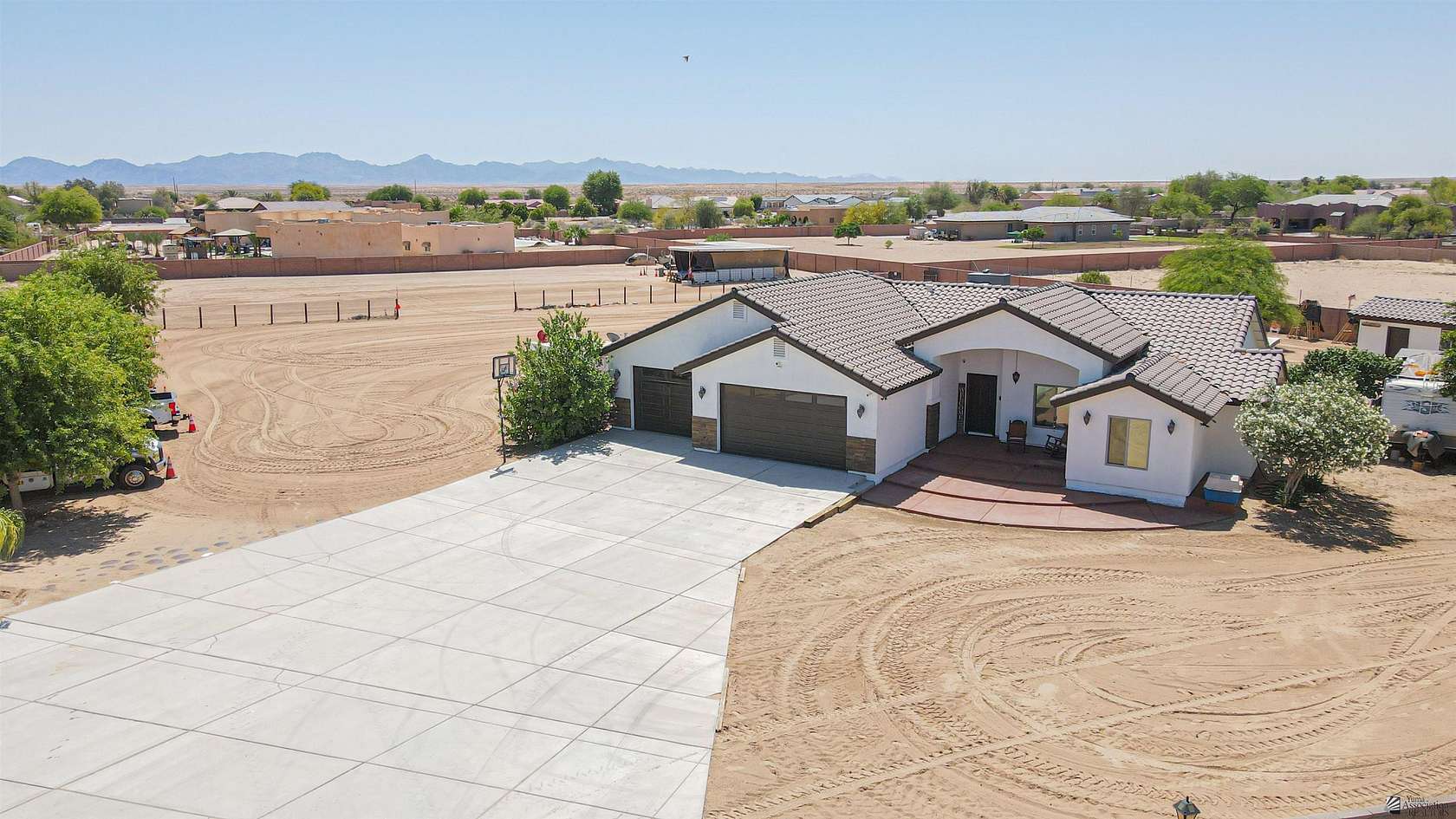 2 Acres of Land with Home for Sale in Yuma, Arizona