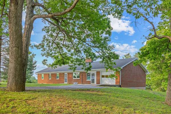 2.5 Acres of Land with Home for Auction in Staunton, Virginia