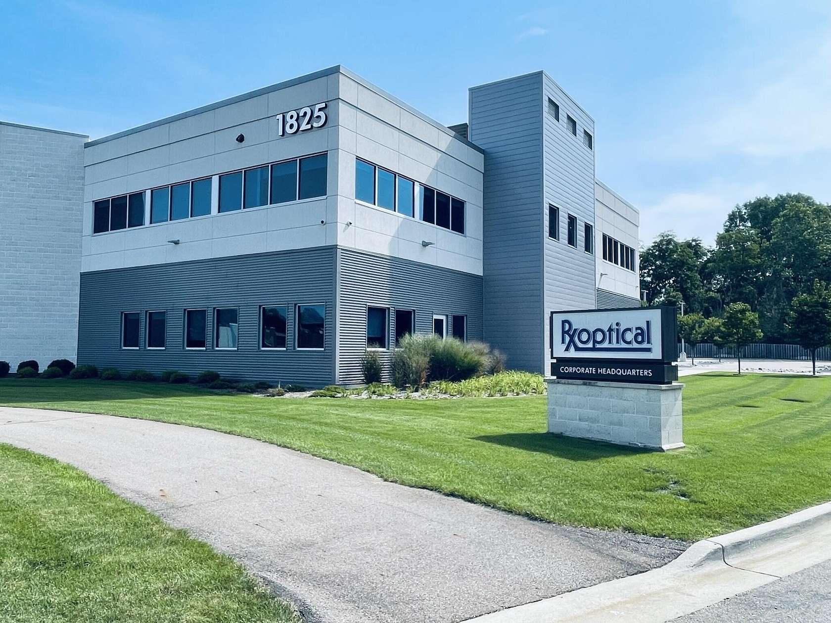 5.18 Acres of Improved Commercial Land for Sale in Kalamazoo, Michigan