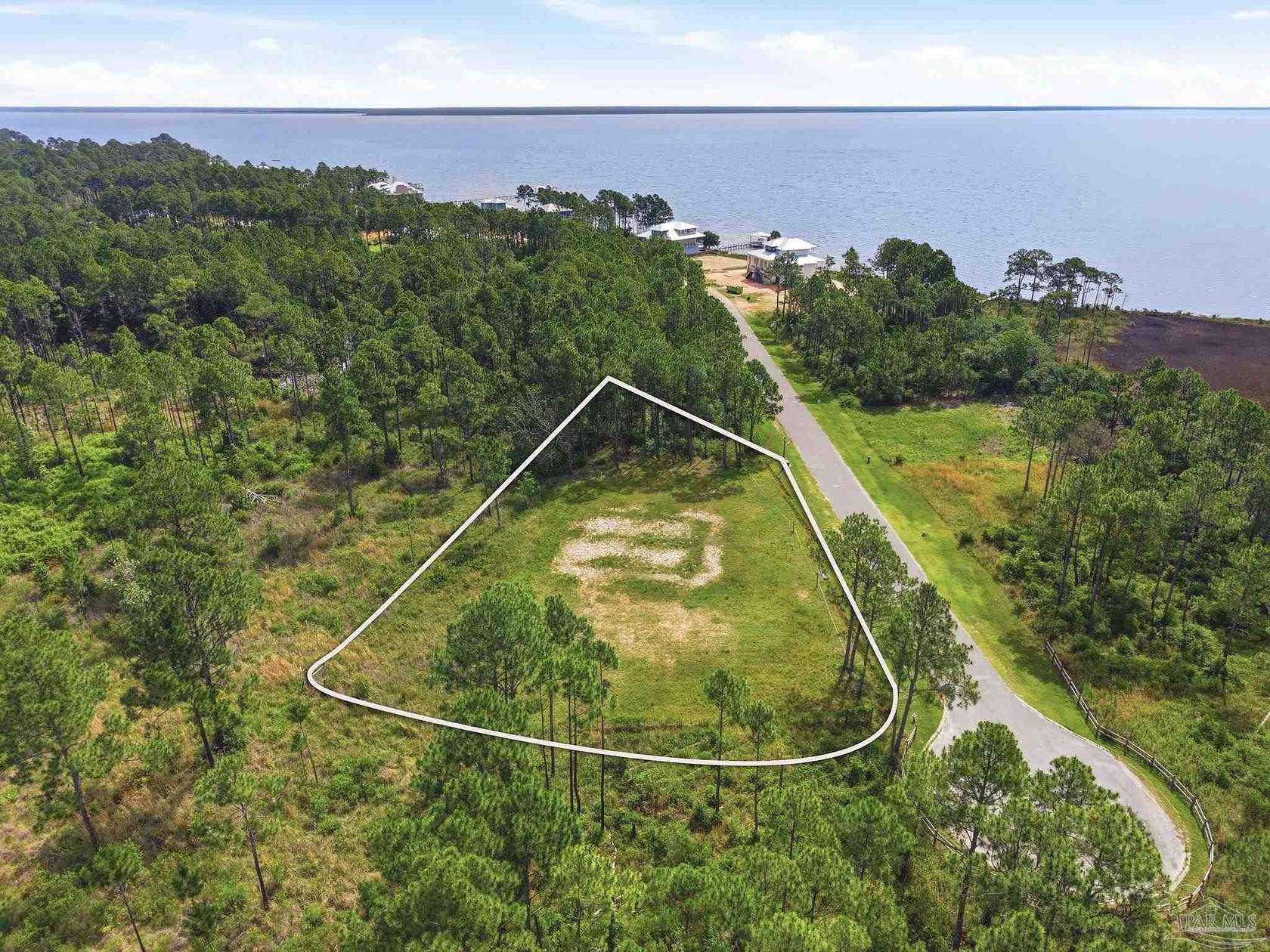 0.59 Acres of Residential Land for Sale in Milton, Florida