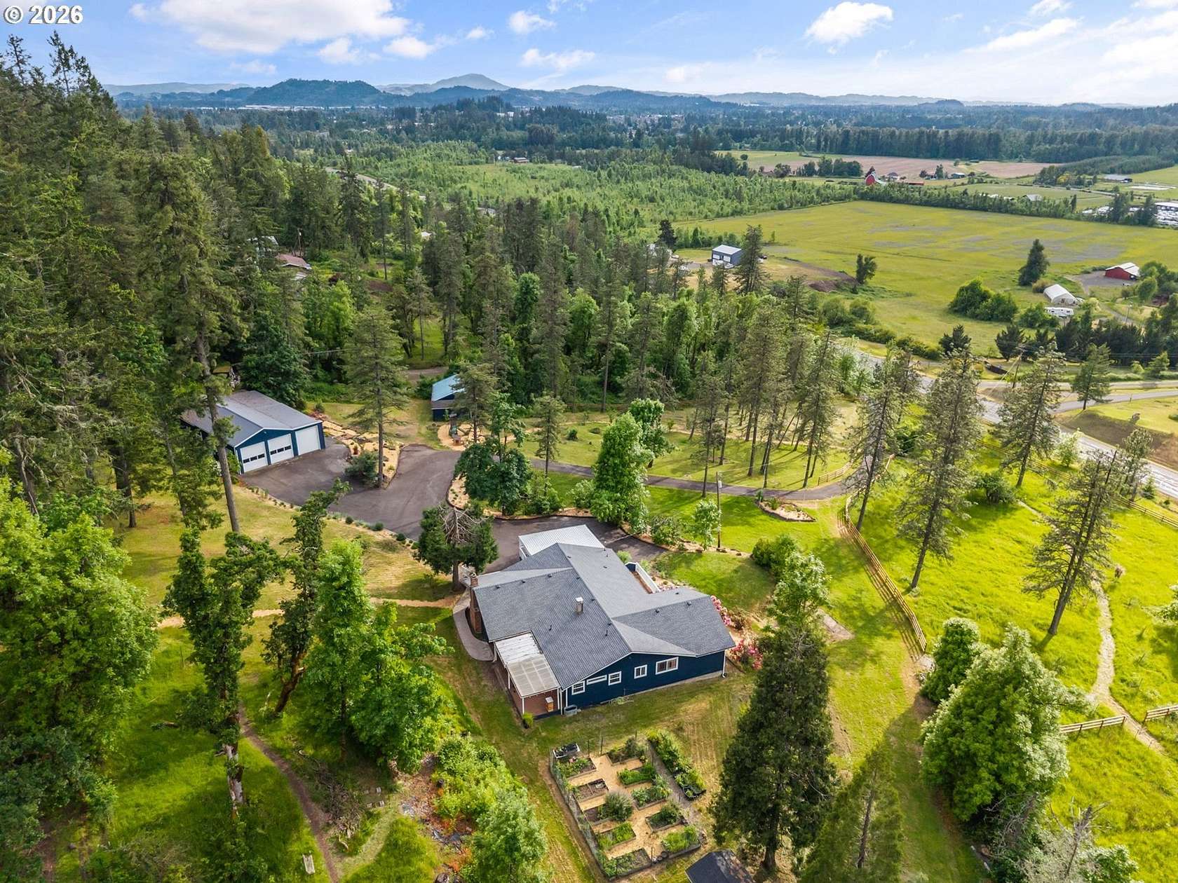 7.48 Acres of Land with Home for Sale in Springfield, Oregon