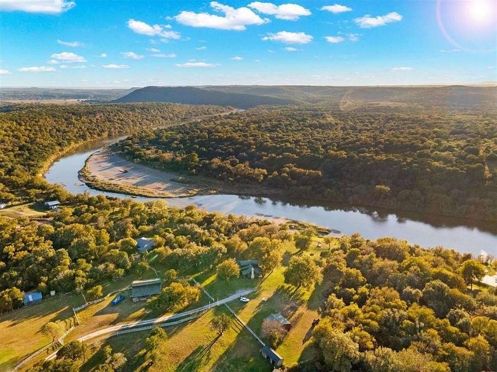 13.6 Acres of Land with Home for Sale in Graford, Texas