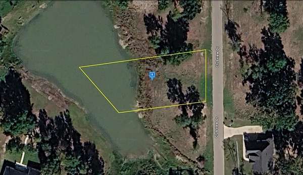 0.5 Acres of Land for Sale in Mabank, Texas