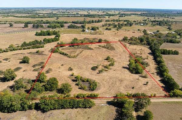10.3 Acres of Land for Sale in Roxton, Texas