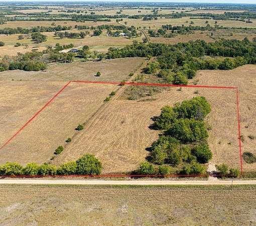 11.2 Acres of Land for Sale in Roxton, Texas