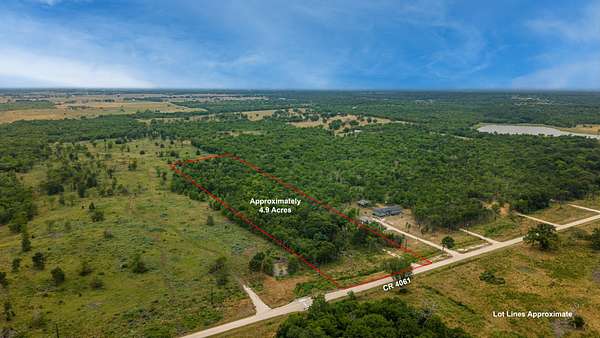 5 Acres of Residential Land for Sale in Kemp, Texas