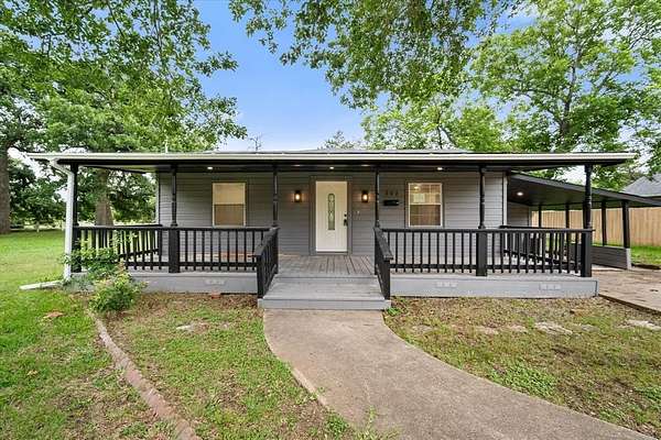 6.55 Acres of Land with Home for Sale in Teague, Texas