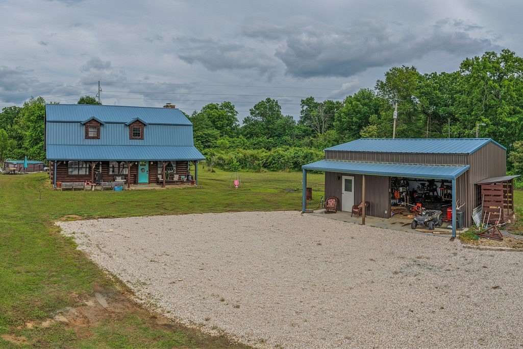 10.8 Acres of Land with Home for Sale in De Kalb, Texas