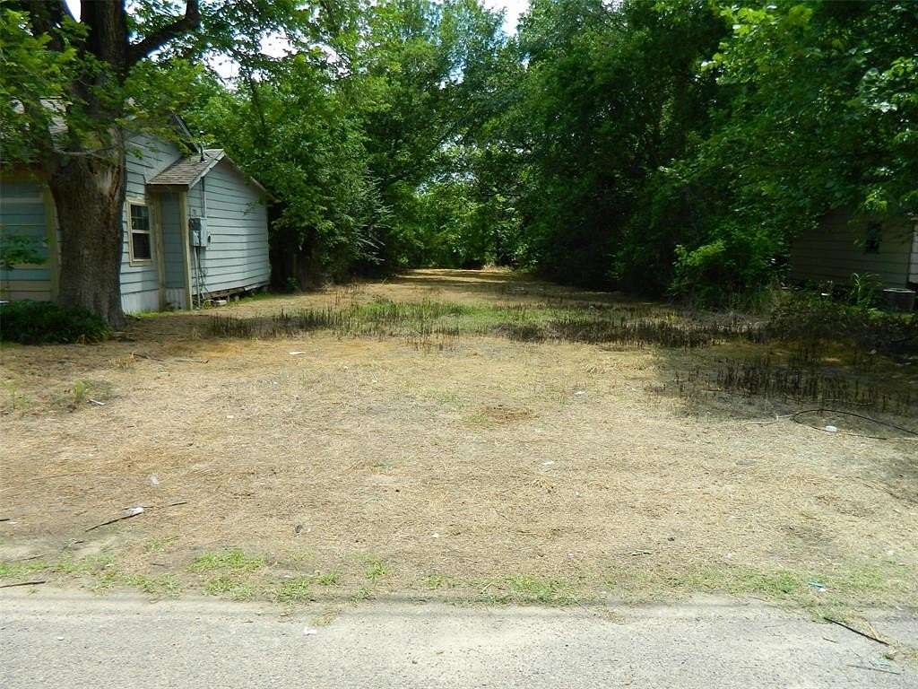 0.17 Acres of Land for Sale in Bonham, Texas