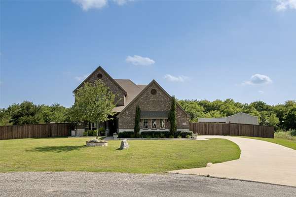 1.76 Acres of Land with Home for Sale in Nevada, Texas