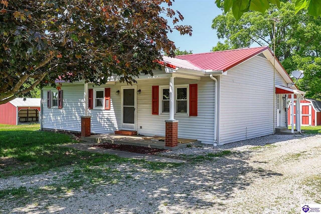 3.7 Acres of Land with Home for Sale in Hodgenville, Kentucky
