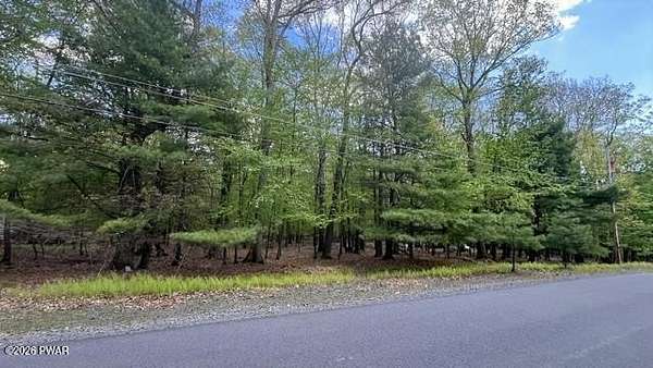 1 Acre of Residential Land for Sale in Milford, Pennsylvania