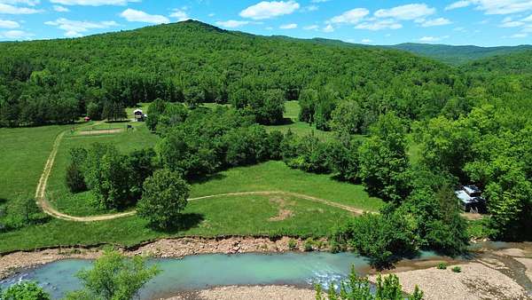 11 Acres of Recreational Land with Home for Sale in Pettigrew, Arkansas