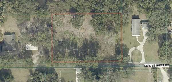 1.5 Acres of Residential Land for Sale in Ocklawaha, Florida