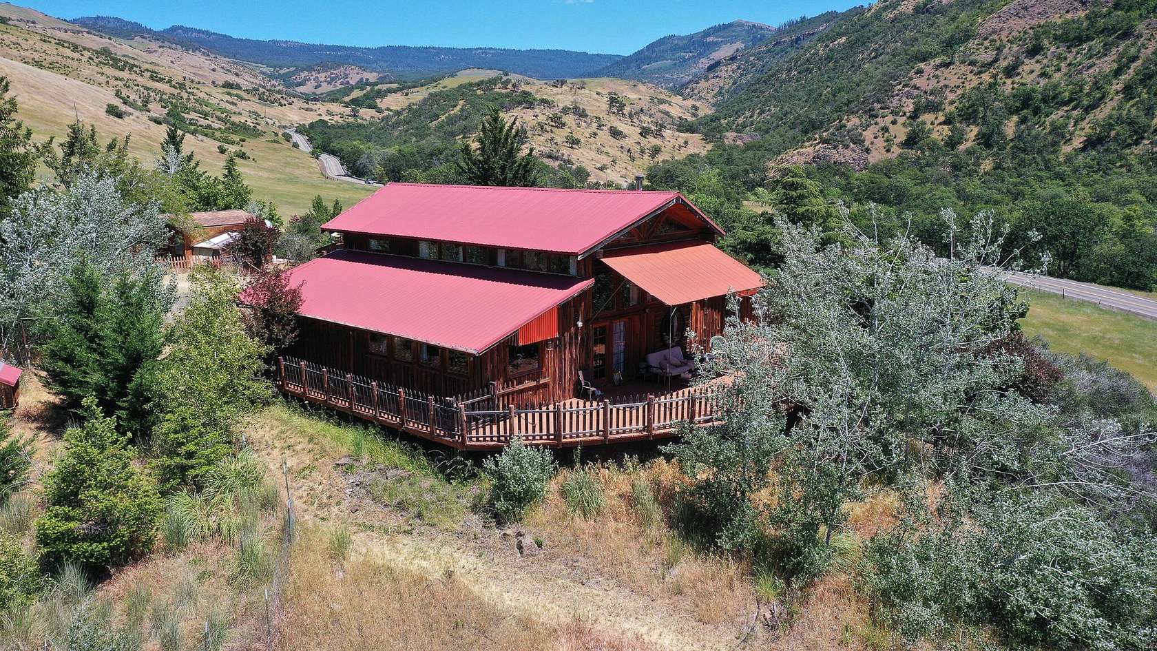 11 Acres of Land with Home for Sale in Ashland, Oregon