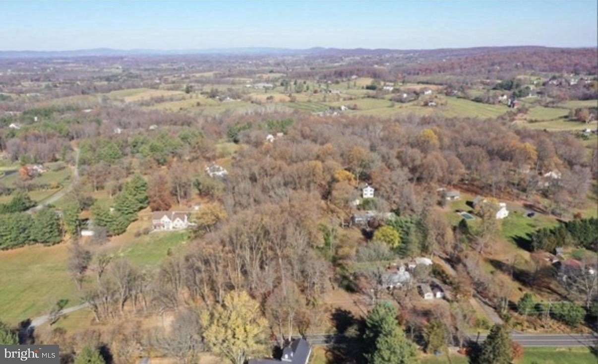 5.79 Acres of Land for Sale in Paeonian Springs, Virginia
