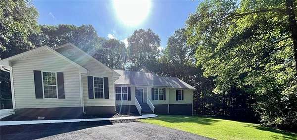 3 Acres of Land with Home for Sale in Dawsonville, Georgia