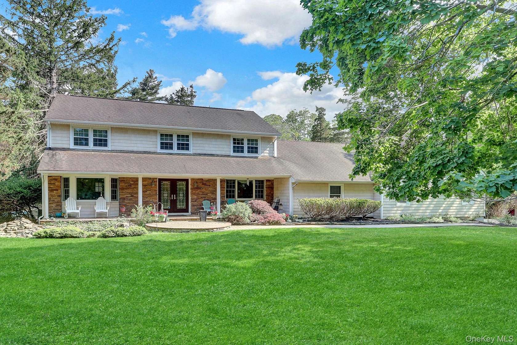 2 Acres of Land with Home for Sale in Nissequogue, New York