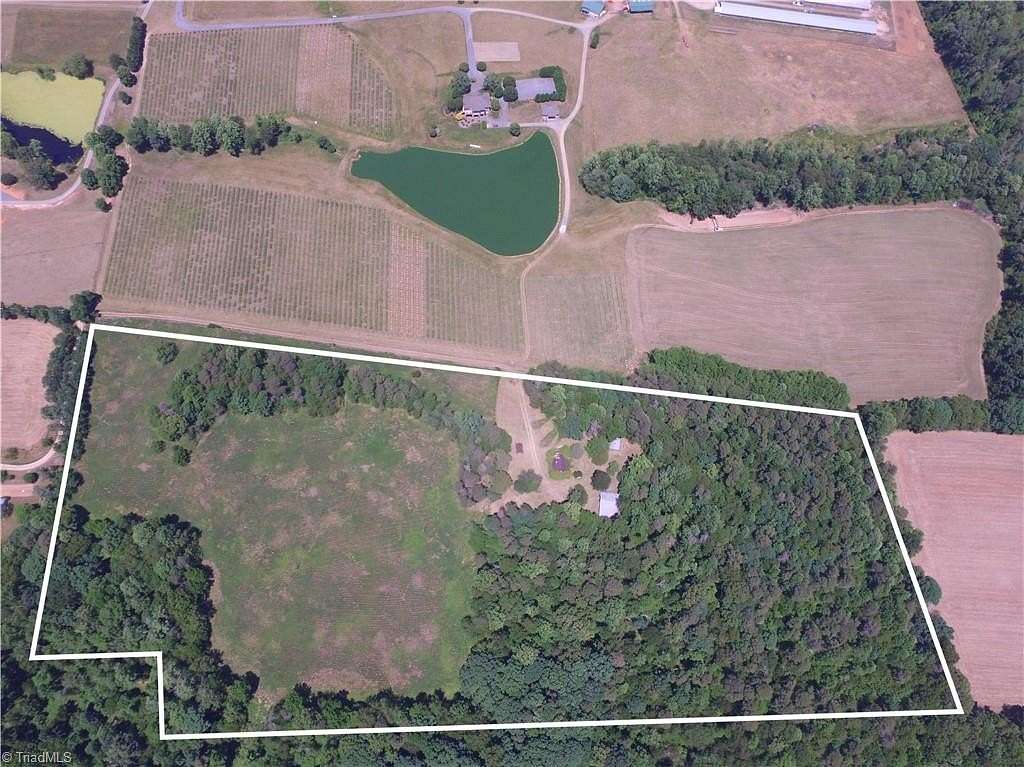 26.3 Acres of Agricultural & Residential Land for Sale in Hamptonville, North Carolina