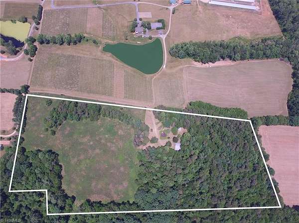 26.3 Acres of Agricultural & Residential Land for Sale in Hamptonville, North Carolina
