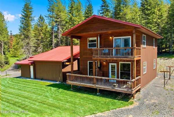 8.63 Acres of Land with Home for Sale in Fernwood, Idaho