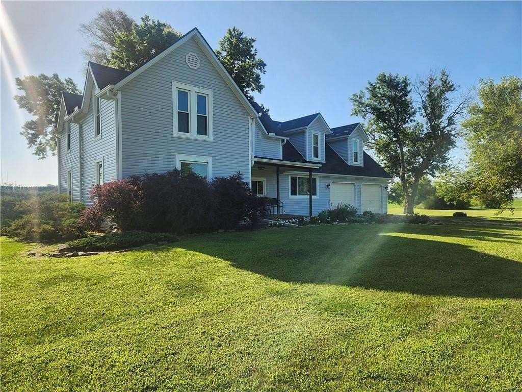 5 Acres of Land with Home for Sale in Garden City, Missouri