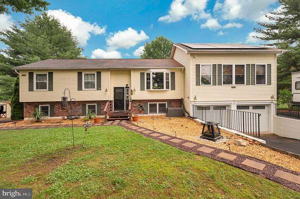 1.68 Acres of Land with Home for Sale in Spotsylvania, Virginia