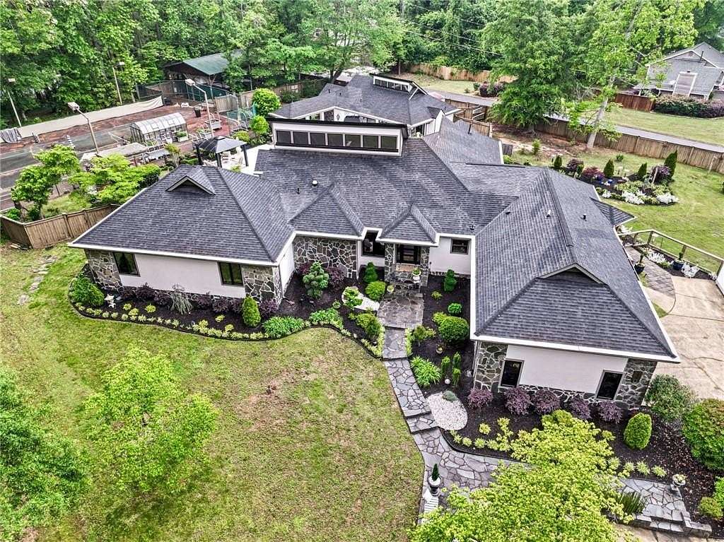 3.9 Acres of Land with Home for Sale in Marietta, Georgia