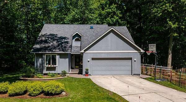 5.43 Acres of Land with Home for Sale in Ypsilanti, Michigan