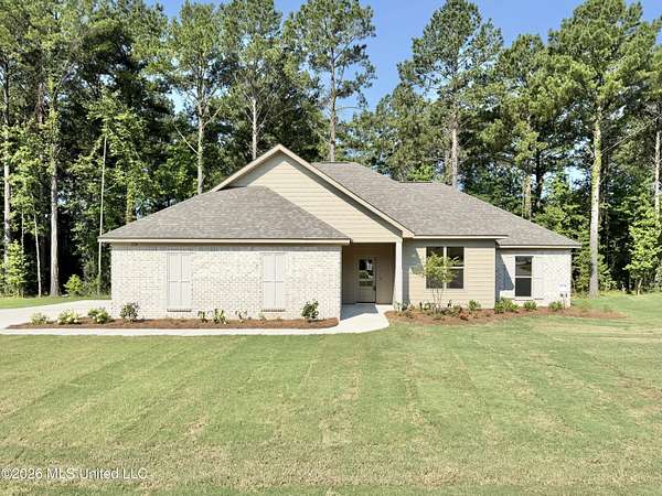 2 Acres of Land with Home for Sale in Brandon, Mississippi