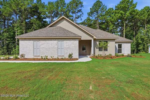 2 Acres of Land with Home for Sale in Brandon, Mississippi