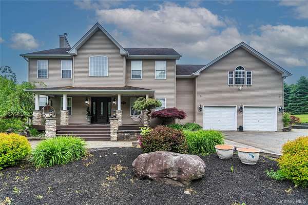 2 Acres of Land with Home for Sale in Wallkill Town, New York