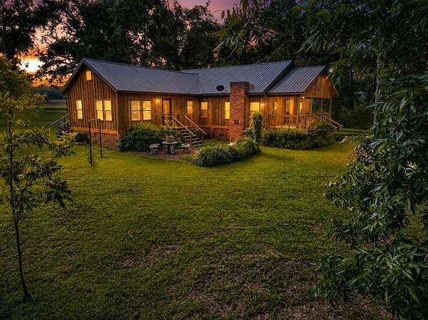 5 Acres of Land with Home for Sale in Hahira, Georgia