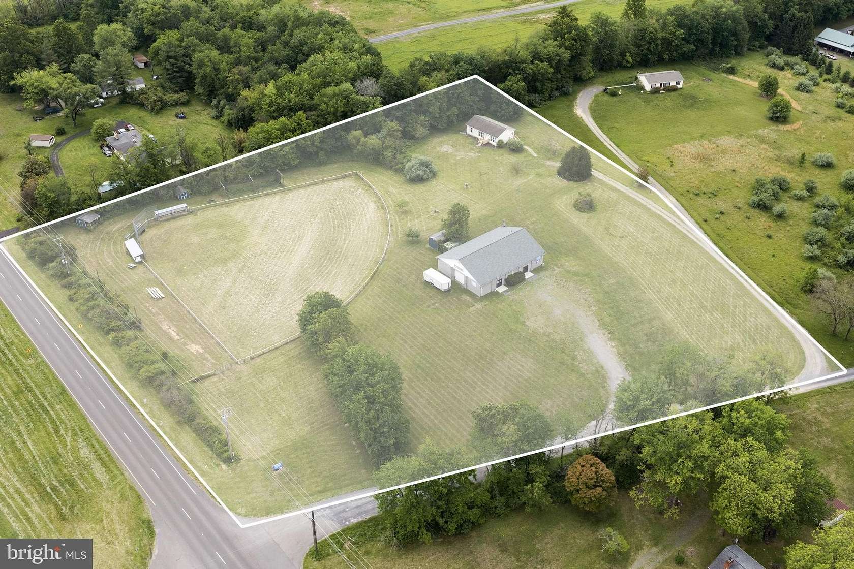 5 Acres of Land with Home for Sale in Amissville, Virginia