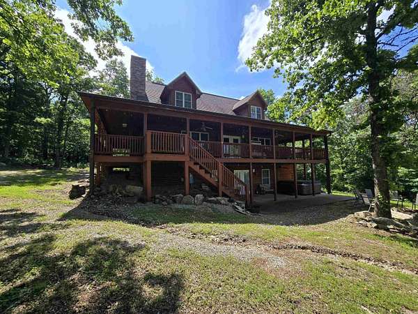 20 Acres of Recreational Land with Home for Sale in Norfork, Arkansas