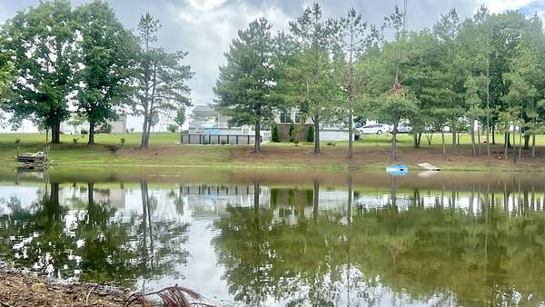 12.3 Acres of Land with Home for Sale in Summertown, Tennessee