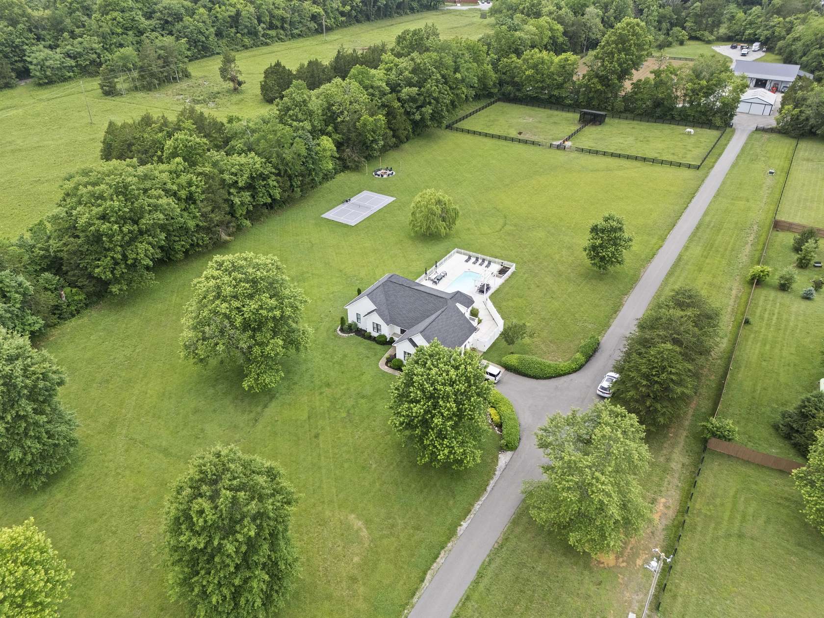 8.49 Acres of Land with Home for Sale in Spring Hill, Tennessee
