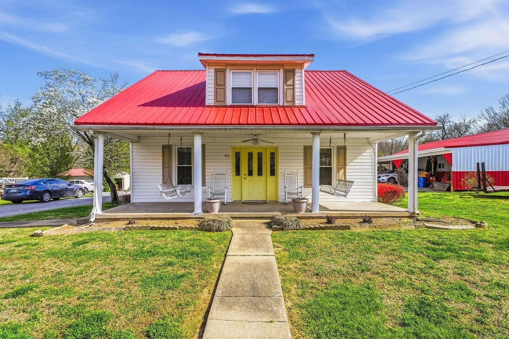8 Acres of Land with Home for Sale in Providence, Kentucky