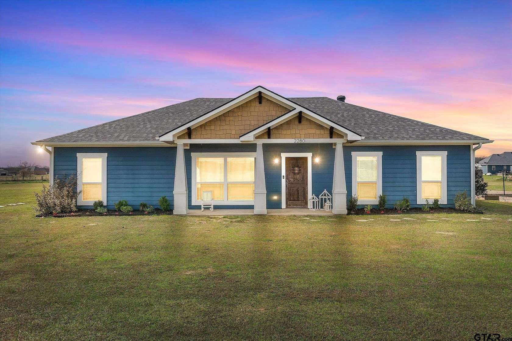 2 Acres of Land with Home for Sale in Canton, Texas