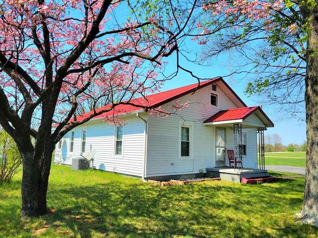 2 Acres of Land with Home for Sale in Hartford, Kentucky