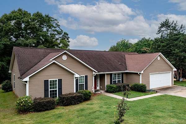 27.5 Acres of Land with Home for Sale in Morris, Georgia