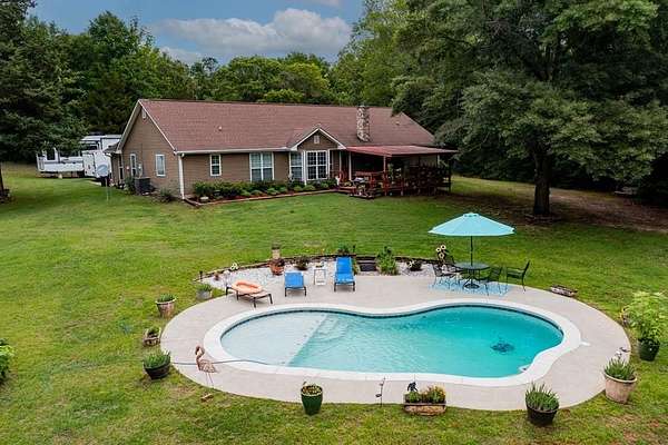 27.5 Acres of Land with Home for Sale in Morris, Georgia