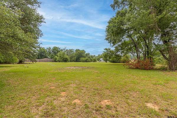 3 Acres of Commercial Land for Sale in Tyler, Texas