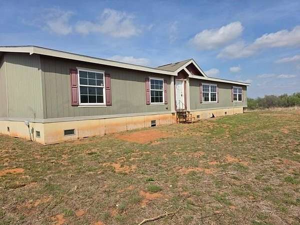 4.3 Acres of Land with Home for Sale in Rush Springs, Oklahoma
