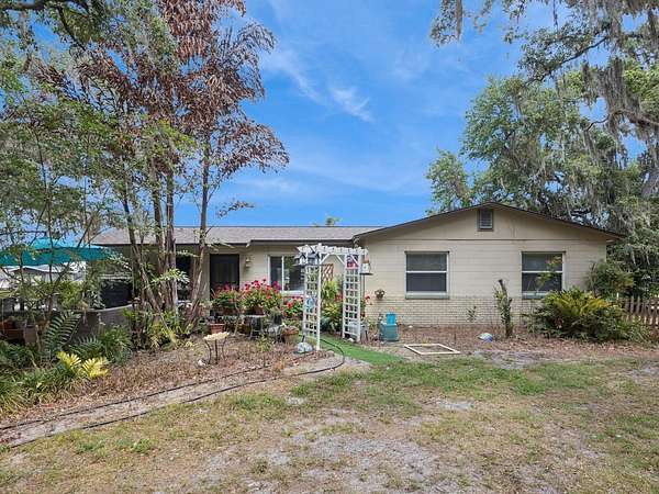 10.3 Acres of Land with Home for Sale in St. Cloud, Florida