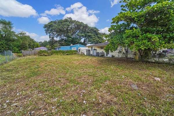 Residential Land for Sale in Miami, Florida