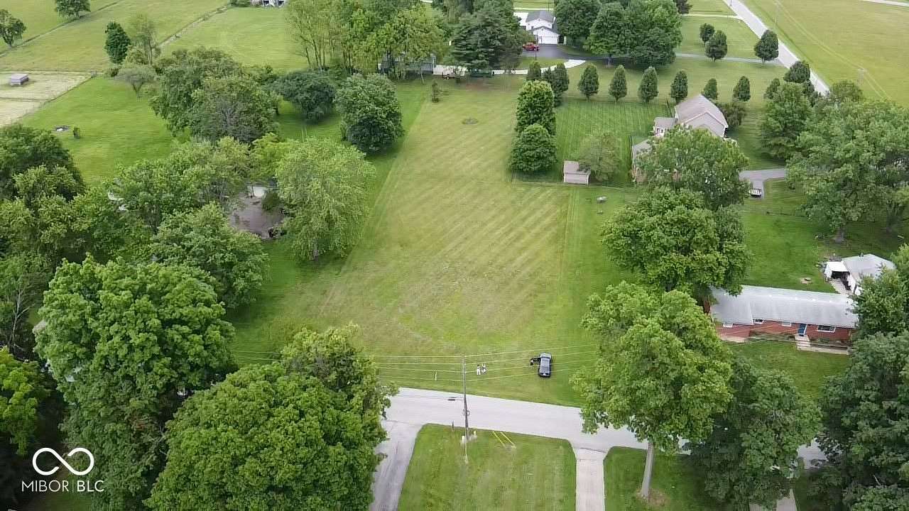1 Acre of Residential Land for Sale in Mooresville, Indiana