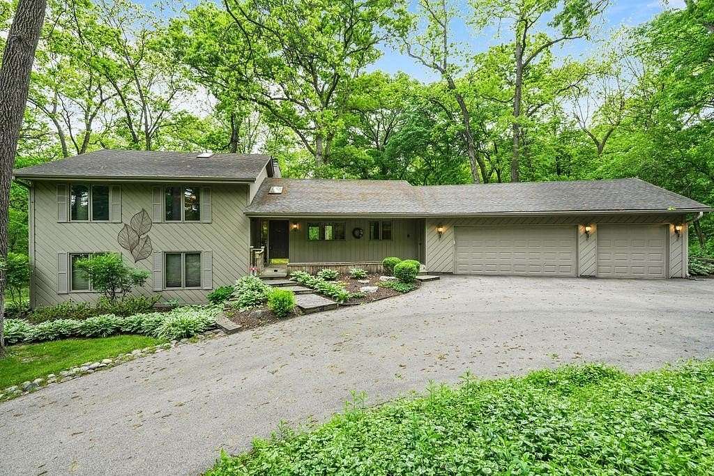 5 Acres of Land with Home for Sale in Roscoe, Illinois